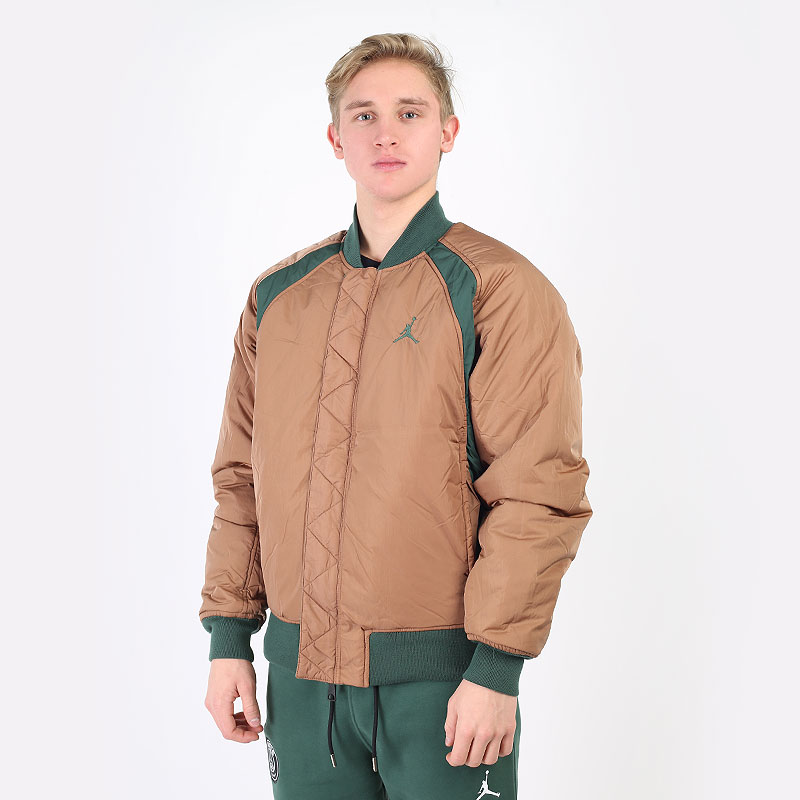 мужская зеленая куртка Jordan MA-1 Essentials Statement DA9796-333 - цена, описание, фото 2